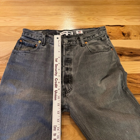 RE/DONE x LEVI'S Originals Womens 70s Straight Jeans in Black - Picture 11 of 12